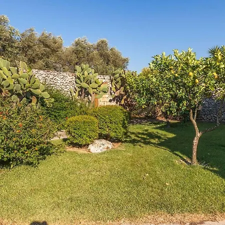 Relais Con Piscina - Il Borgo Degli Ulivi